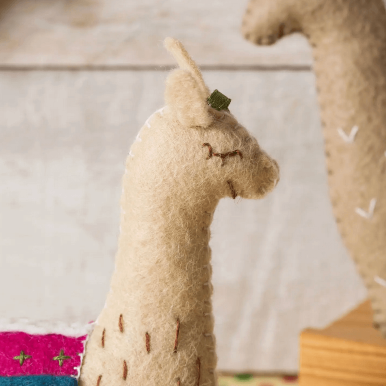 Llamas Felt Craft Kit - Natural Fibre Arts