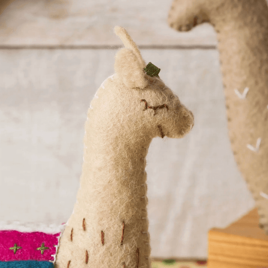 Llamas Felt Craft Kit - Natural Fibre Arts