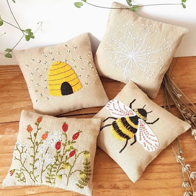 Bees Linen Lavender Bags Embroidery Kit - Natural Fibre Arts
