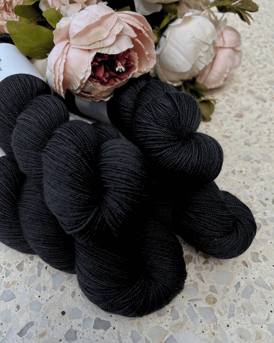 Charcoal | Merino Silk Cashmere Yarn - Natural Fibre Arts
