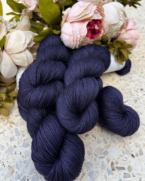 Black Fig | Merino Silk Cashmere Yarn - Natural Fibre Arts