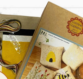 Bees Linen Lavender Bags Embroidery Kit - Natural Fibre Arts