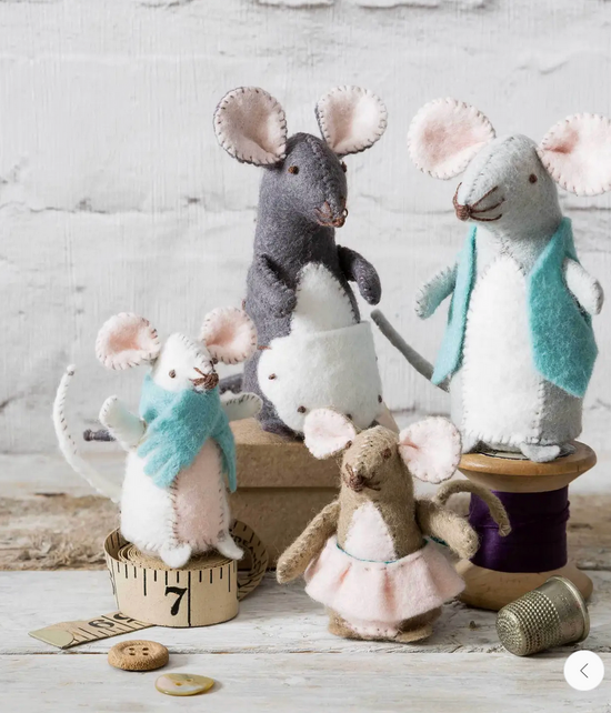 Mouse Family Felted Craft Kit - Natural Fibre Arts