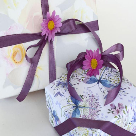 Gift Wrapping - Natural Fibre Arts